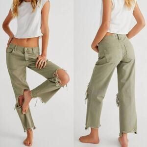 FREE PEOPLE Maggie Green Mid Rise Distressed Frayed Hem Straight Leg Jean Sz 26